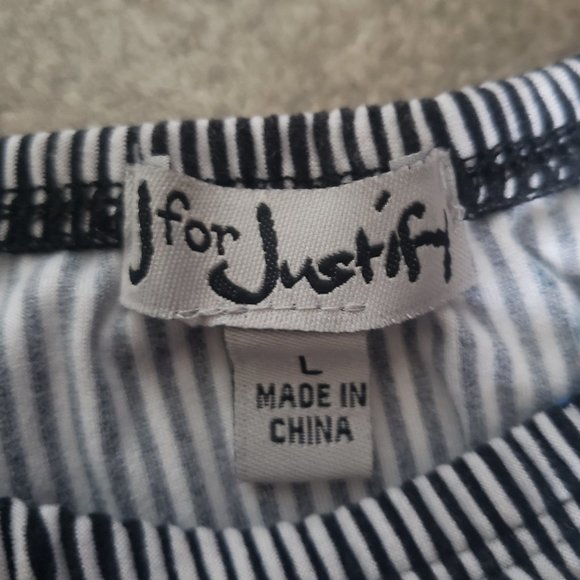 J for Justify Top - Picture 6 of 10